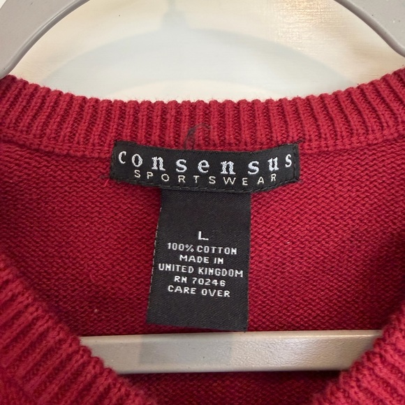 Consensus Sportswear Red Sweater Vest with V Neck Blue and Orange Argyle Print - Picture 2 of 3